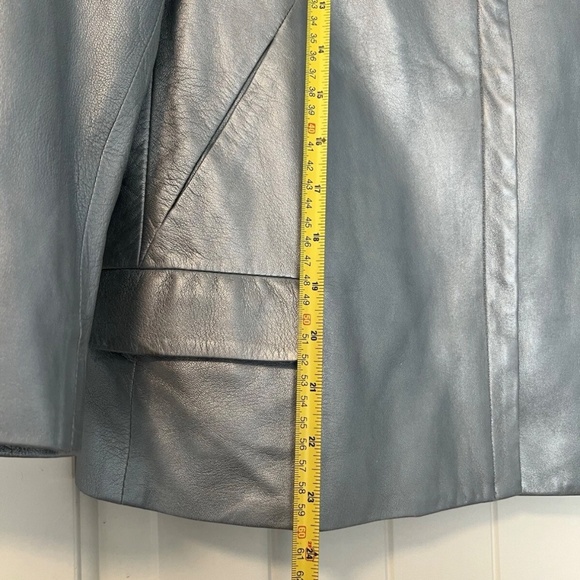 Calvin Klein Women’s 100% Leather 3/4 Sleeve Silver Jacket Size L - Picture 6 of 9